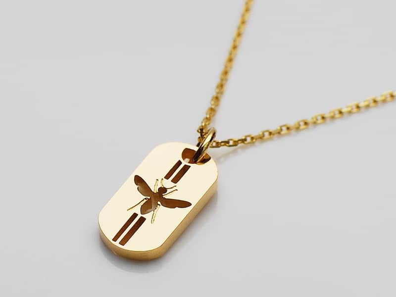 R.BEE DOG TAG NECKLACE