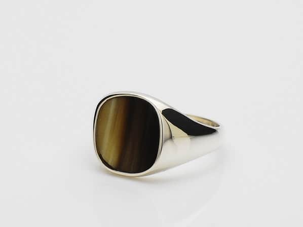 Buffalo Horn Square Signet Ring/D.Brown Mix