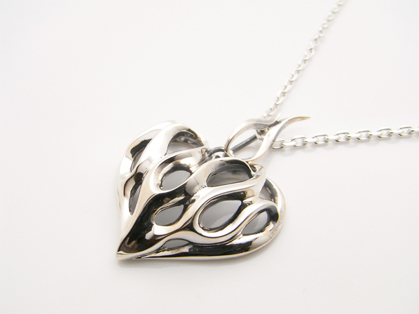 GRAFFITI FIRE FLAM PENDANT