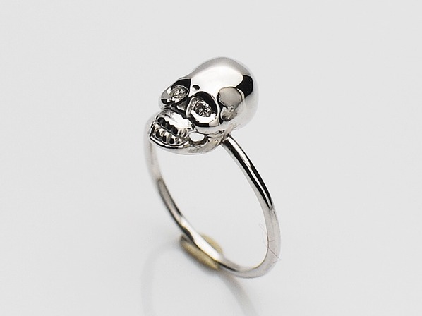 K18White G Skull Pinky Ring(Diamond)/coqu（コク） - DEFI - 福岡の 