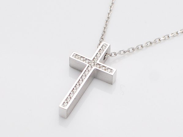 TWO ME CROSS NECKLACE/(S)
