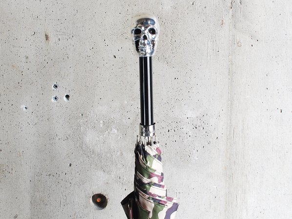 高級 pasotti パソッティ 傘 ドクロ スカル 迷彩 カモ柄 希少 SILVER SKULL HANDLE/Pasotti（パソッティ） - DEFI - シルバー