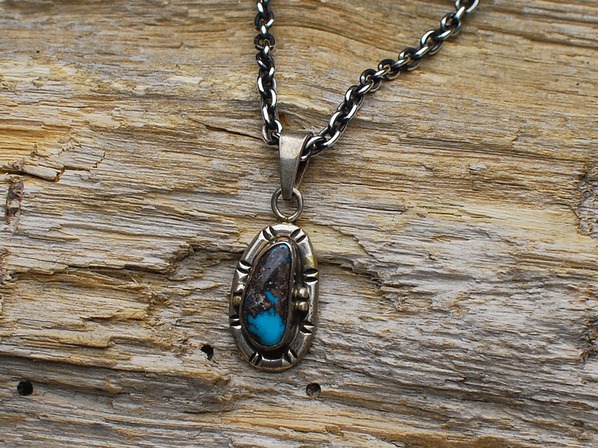 OLD BISBEE PENDANT by Fritson Toledo/NATIVE SPIRIT（ネイティブ 