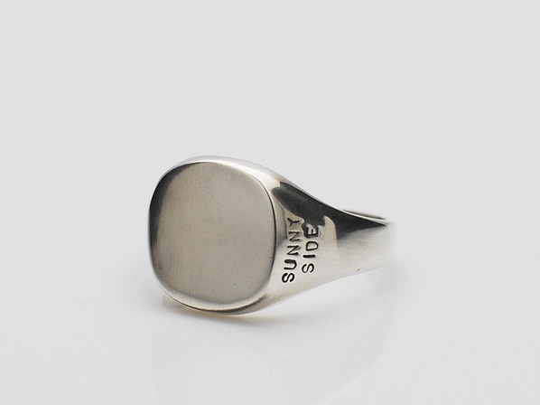 sunny side Oval Signet Ring