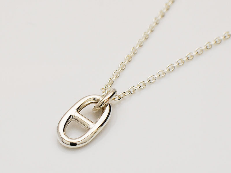 .Hollow Anchor Chain Long Necklace.